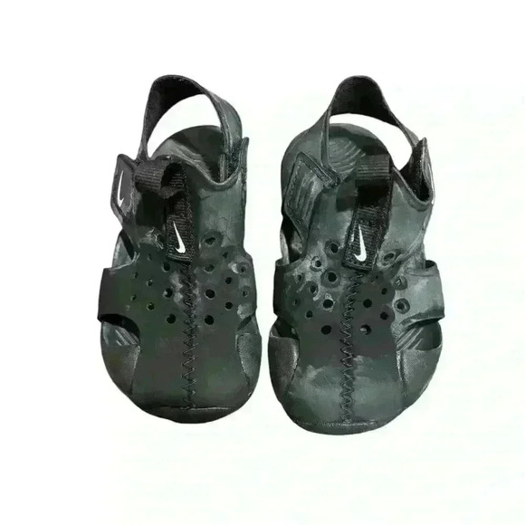 Nike Sunray Protect Black Lightweight Closed Toe Sandals Toddler Water Shoes 5C - Picture 1 of 4